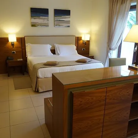 & Hotel Pozzuoli