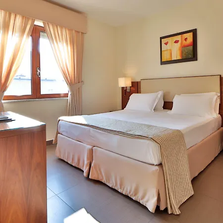 & Hotel Pozzuoli